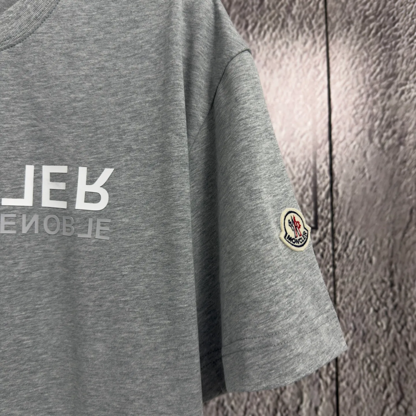 《𝙉𝙚𝙬⚜️ 》 2026 New Arrival T ：White Red Gray Black Sizes：S M L XL XXL